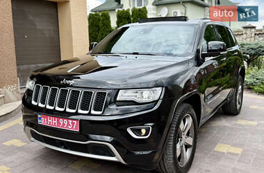 Внедорожник / Кроссовер Jeep Grand Cherokee 2015 в 