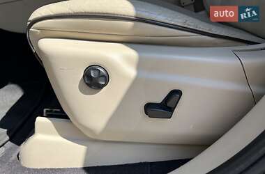 Внедорожник / Кроссовер Jeep Grand Cherokee 2016 в 