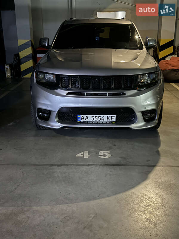 Внедорожник / Кроссовер Jeep Grand Cherokee 2019 в 