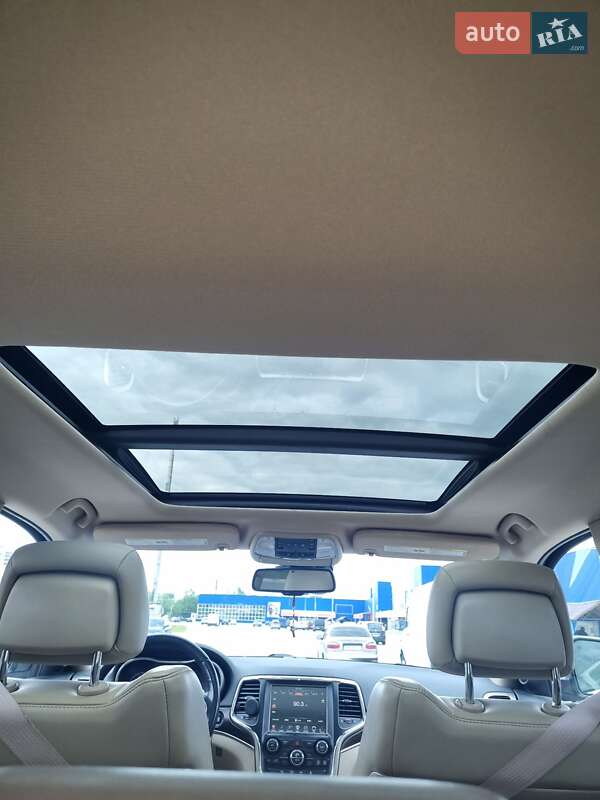 Внедорожник / Кроссовер Jeep Grand Cherokee 2014 в Сумах