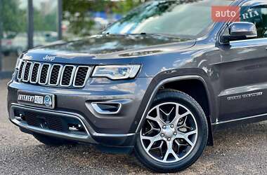 Внедорожник / Кроссовер Jeep Grand Cherokee 2021 в 