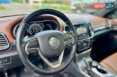 Внедорожник / Кроссовер Jeep Grand Cherokee 2021 в 