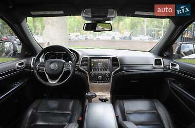 Внедорожник / Кроссовер Jeep Grand Cherokee 2013 в 