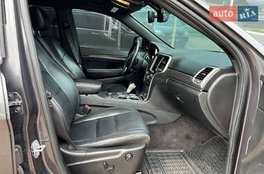 Внедорожник / Кроссовер Jeep Grand Cherokee 2018 в 