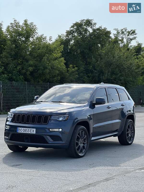 Позашляховик / Кросовер Jeep Grand Cherokee 2020 в Чернівцях