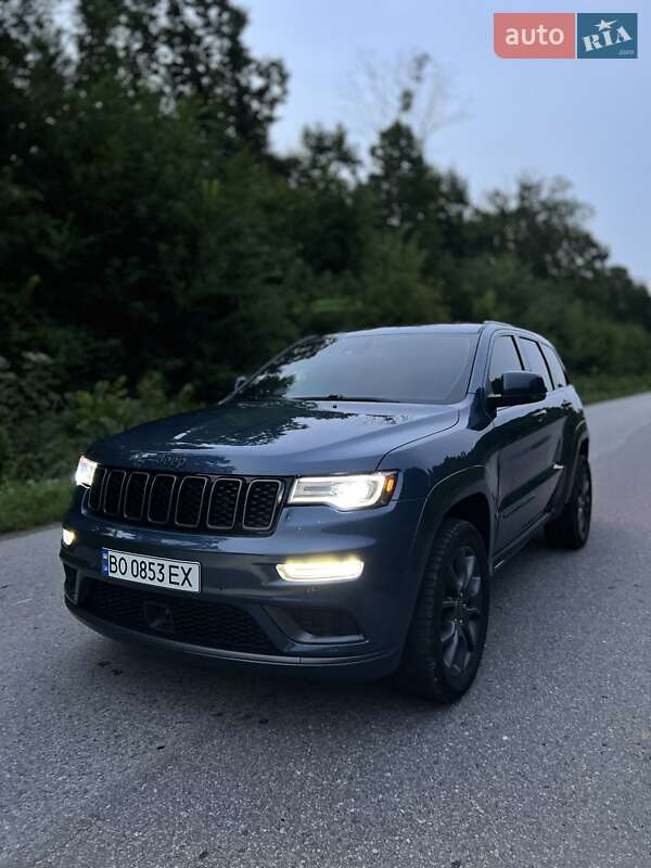 Позашляховик / Кросовер Jeep Grand Cherokee 2020 в Чернівцях