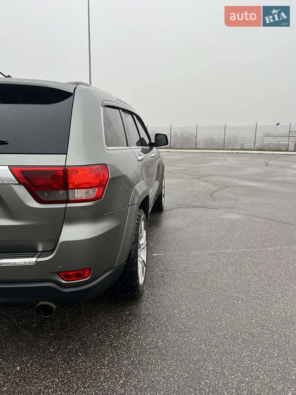 Позашляховик / Кросовер Jeep Grand Cherokee 2011 в Харкові