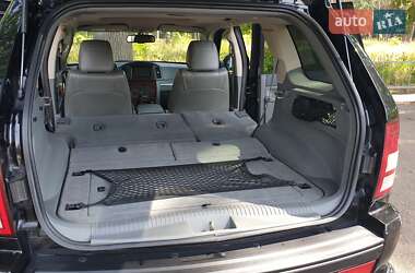 Внедорожник / Кроссовер Jeep Grand Cherokee 2006 в 