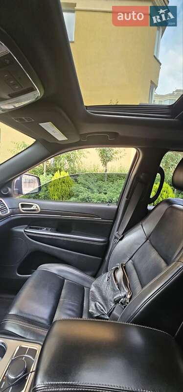 Позашляховик / Кросовер Jeep Grand Cherokee 2016 в Києві фото 4 Позашляховик / Кросовер Jeep Grand Cherokee 2016 в Києві