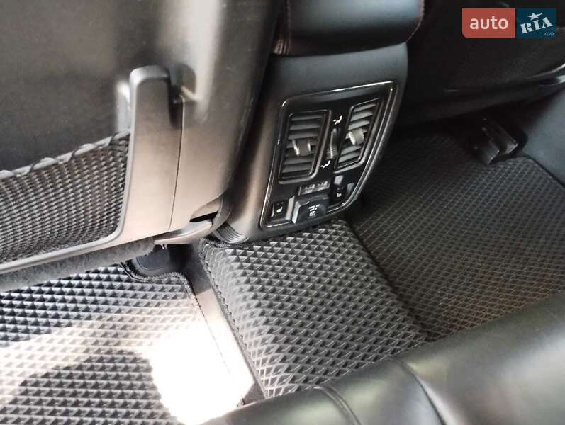 Позашляховик / Кросовер Jeep Grand Cherokee 2019 в Новомосковську фото 4 Позашляховик / Кросовер Jeep Grand Cherokee 2019 в Новомосковську