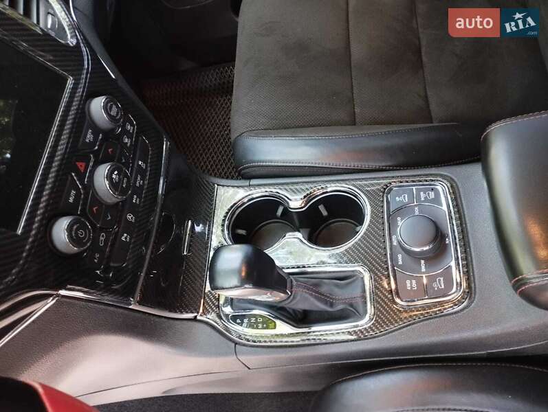 Позашляховик / Кросовер Jeep Grand Cherokee 2019 в Новомосковську фото 18 Позашляховик / Кросовер Jeep Grand Cherokee 2019 в Новомосковську