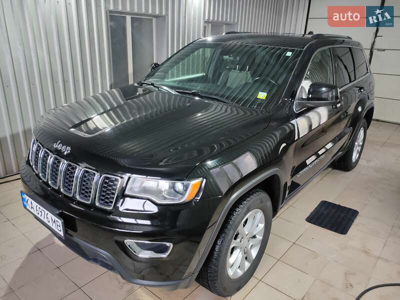 Внедорожник / Кроссовер Jeep Grand Cherokee 2021 в Киеве