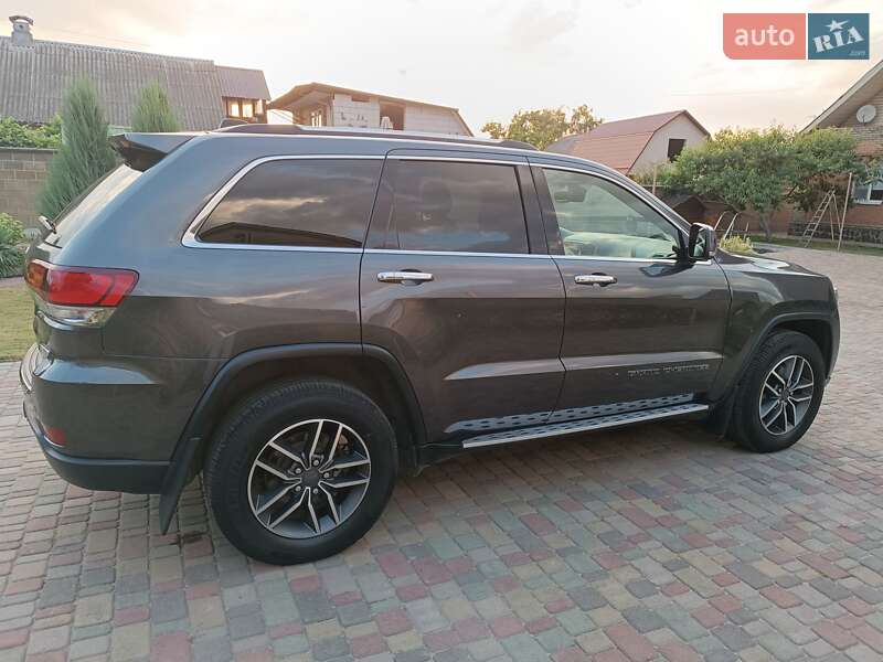 Внедорожник / Кроссовер Jeep Grand Cherokee 2020 в Лубнах