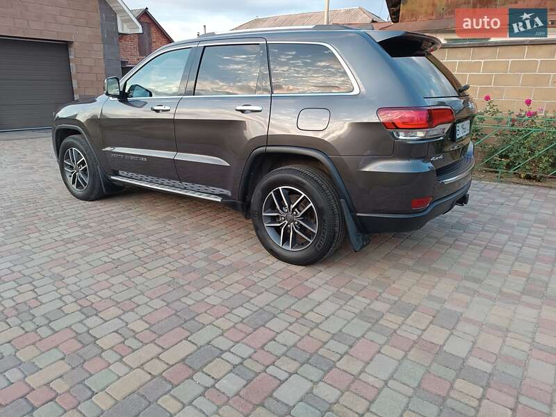 Внедорожник / Кроссовер Jeep Grand Cherokee 2020 в Лубнах