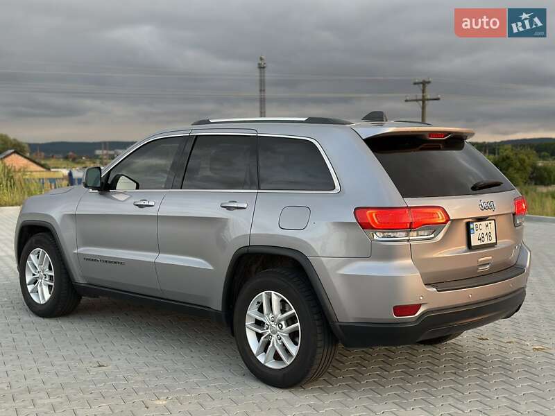 Внедорожник / Кроссовер Jeep Grand Cherokee 2017 в Львове