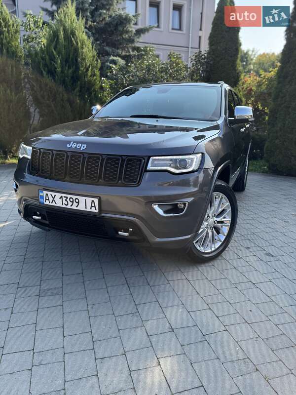 Внедорожник / Кроссовер Jeep Grand Cherokee 2018 в Ивано-Франковске