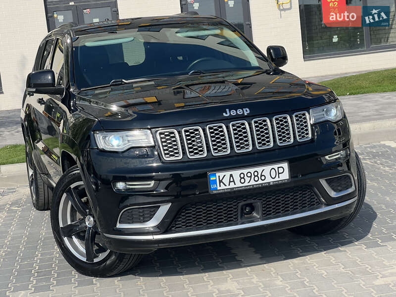 Внедорожник / Кроссовер Jeep Grand Cherokee 2017 в Киеве