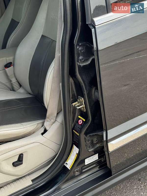 Внедорожник / Кроссовер Jeep Grand Cherokee 2004 в Ивано-Франковске