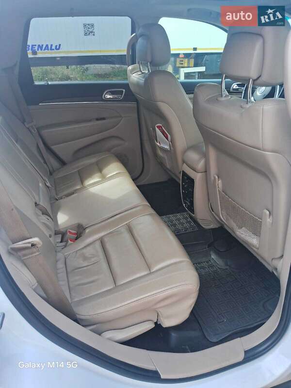 Внедорожник / Кроссовер Jeep Grand Cherokee 2017 в Кролевце