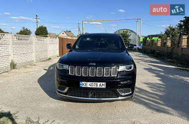Внедорожник / Кроссовер Jeep Grand Cherokee 2017 в Кривом Роге