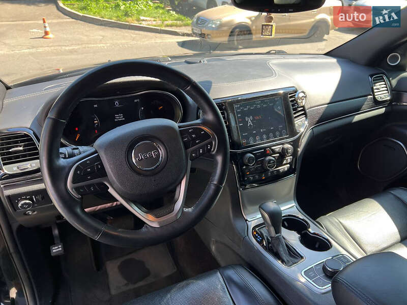 Внедорожник / Кроссовер Jeep Grand Cherokee 2018 в Киеве