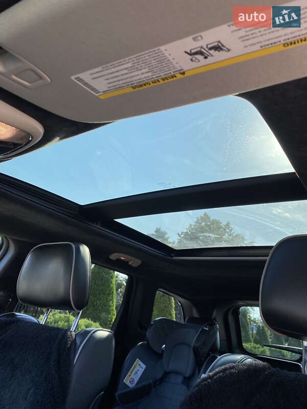 Внедорожник / Кроссовер Jeep Grand Cherokee 2011 в Измаиле