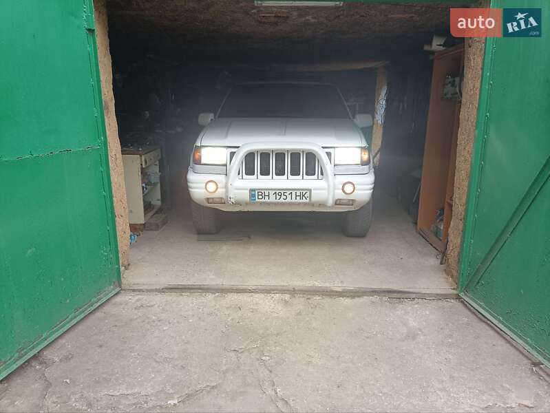 Внедорожник / Кроссовер Jeep Grand Cherokee 1994 в Одессе фото 23 Внедорожник / Кроссовер Jeep Grand Cherokee 1994 в Одессе