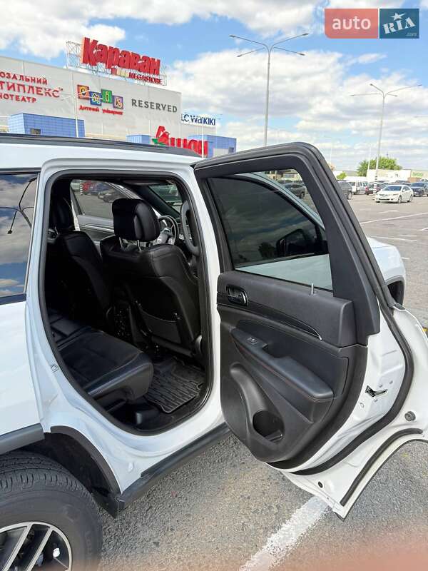 Внедорожник / Кроссовер Jeep Grand Cherokee 2021 в Каменском фото 20 Внедорожник / Кроссовер Jeep Grand Cherokee 2021 в Каменском