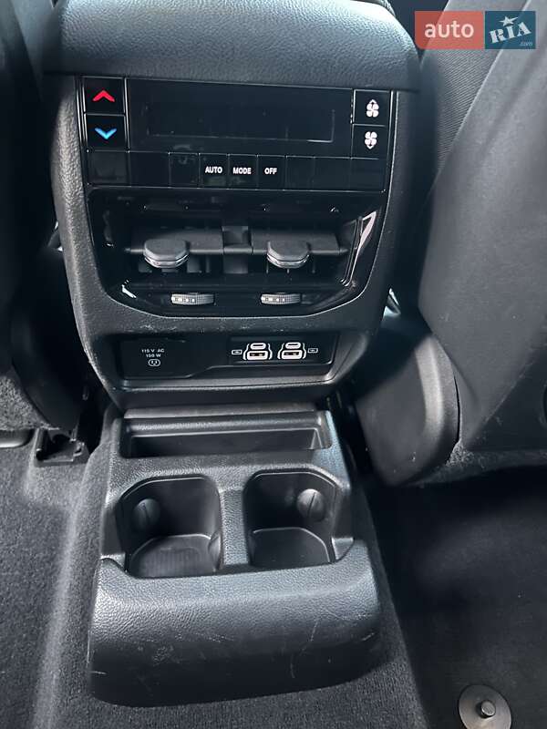 Внедорожник / Кроссовер Jeep Grand Cherokee 2023 в Харькове фото 12 Внедорожник / Кроссовер Jeep Grand Cherokee 2023 в Харькове