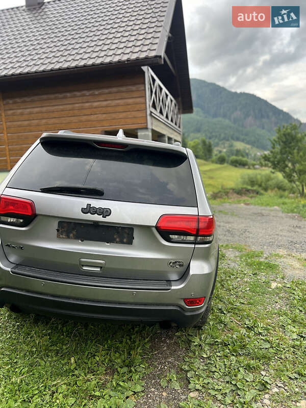 Внедорожник / Кроссовер Jeep Grand Cherokee 2013 в Запорожье фото 12 Внедорожник / Кроссовер Jeep Grand Cherokee 2013 в Запорожье