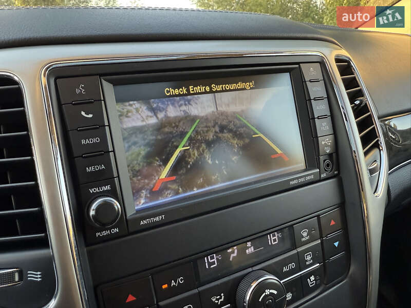 Внедорожник / Кроссовер Jeep Grand Cherokee 2011 в Киеве