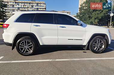 Внедорожник / Кроссовер Jeep Grand Cherokee 2018 в Киеве