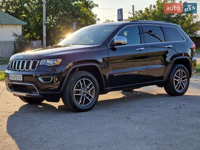 Внедорожник / Кроссовер Jeep Grand Cherokee 2022 в Харькове