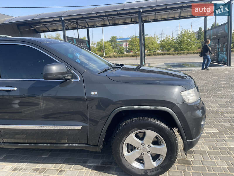 Внедорожник / Кроссовер Jeep Grand Cherokee 2011 в Южноукраинске фото 6 Внедорожник / Кроссовер Jeep Grand Cherokee 2011 в Южноукраинске