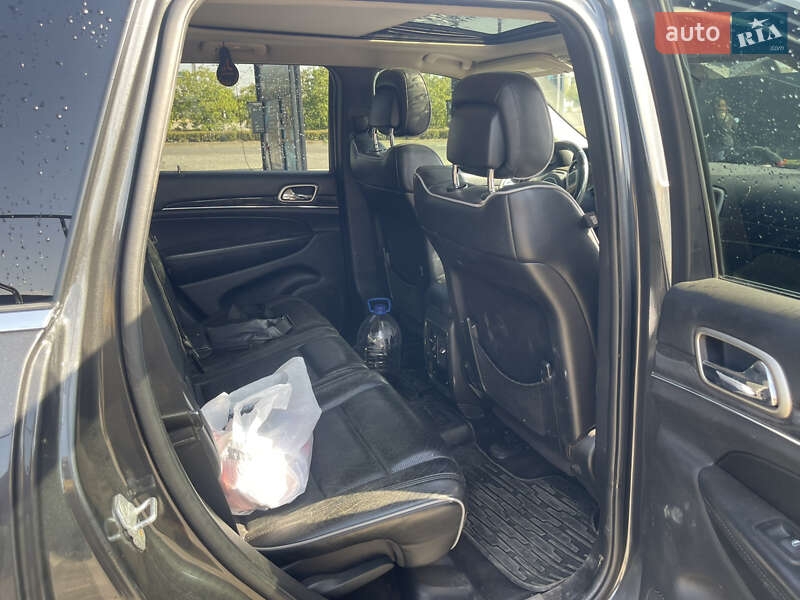 Внедорожник / Кроссовер Jeep Grand Cherokee 2011 в Южноукраинске фото 9 Внедорожник / Кроссовер Jeep Grand Cherokee 2011 в Южноукраинске