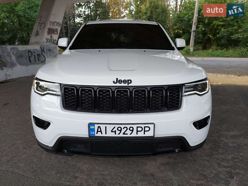 Внедорожник / Кроссовер Jeep Grand Cherokee 2020 в Киеве фото 15 Внедорожник / Кроссовер Jeep Grand Cherokee 2020 в Киеве