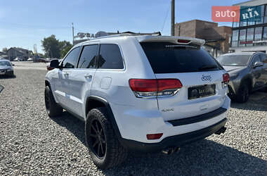 Внедорожник / Кроссовер Jeep Grand Cherokee 2015 в 