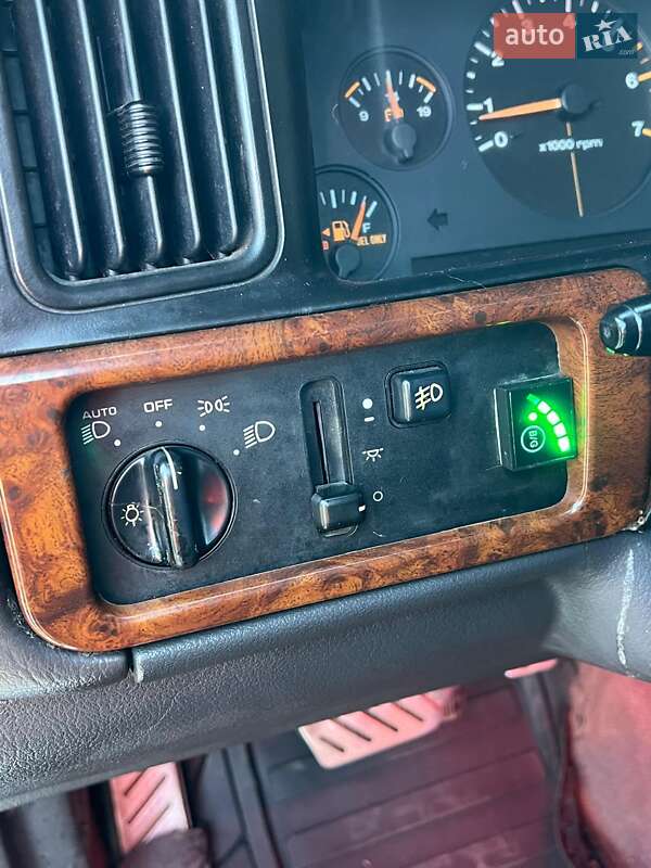 Внедорожник / Кроссовер Jeep Grand Cherokee 1996 в Каневе фото 13 Внедорожник / Кроссовер Jeep Grand Cherokee 1996 в Каневе