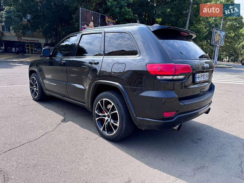Внедорожник / Кроссовер Jeep Grand Cherokee 2013 в Одессе