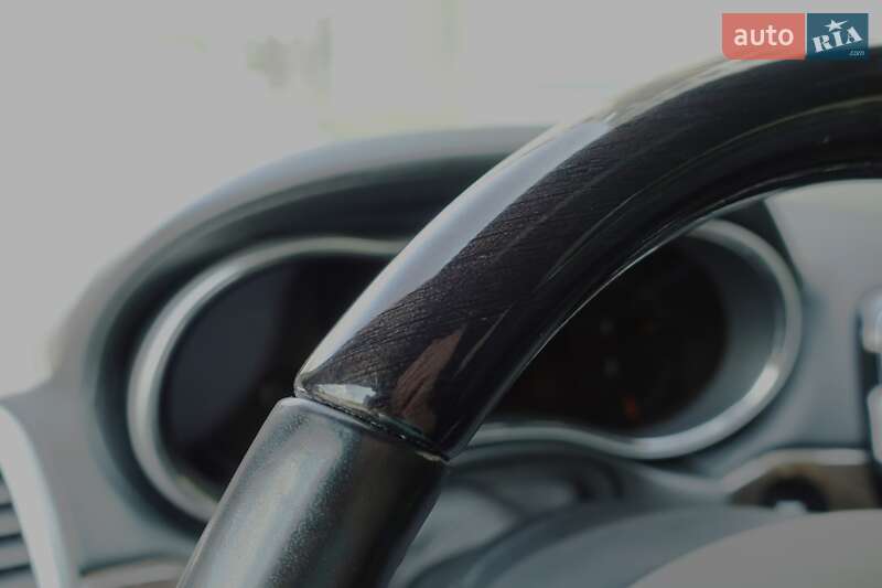 Внедорожник / Кроссовер Jeep Grand Cherokee 2019 в Львове фото 26 Внедорожник / Кроссовер Jeep Grand Cherokee 2019 в Львове