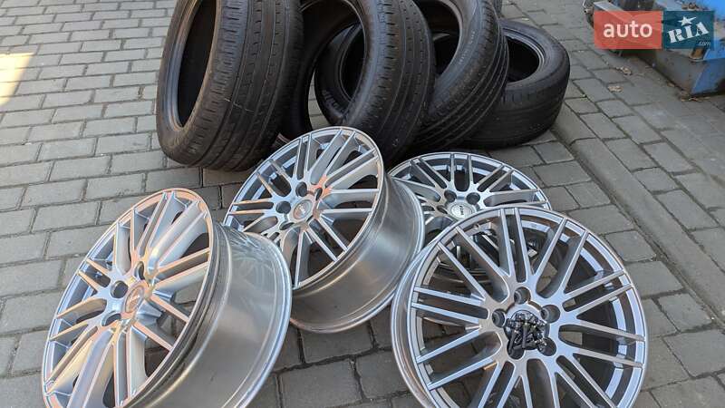 Внедорожник / Кроссовер Jeep Grand Cherokee 2019 в Львове фото 60 Внедорожник / Кроссовер Jeep Grand Cherokee 2019 в Львове