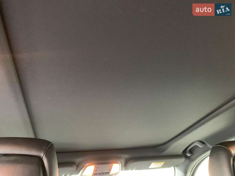 Внедорожник / Кроссовер Jeep Grand Cherokee 2016 в Виннице