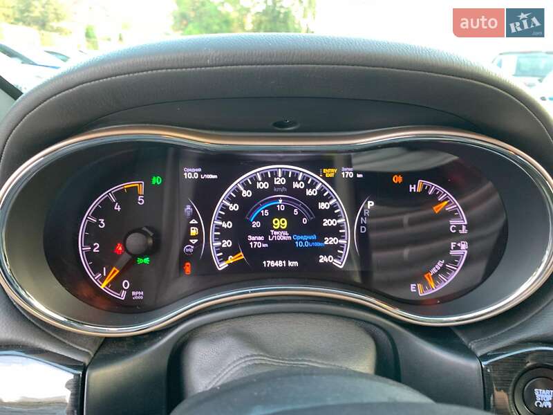 Внедорожник / Кроссовер Jeep Grand Cherokee 2016 в Виннице