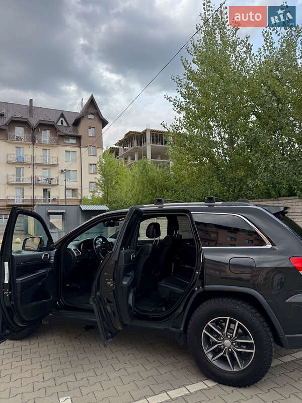 Внедорожник / Кроссовер Jeep Grand Cherokee 2014 в Ужгороде фото 20 Внедорожник / Кроссовер Jeep Grand Cherokee 2014 в Ужгороде