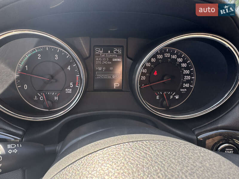 Позашляховик / Кросовер Jeep Grand Cherokee 2012 в Києві фото 28 Позашляховик / Кросовер Jeep Grand Cherokee 2012 в Києві