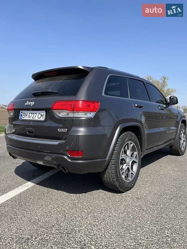 Внедорожник / Кроссовер Jeep Grand Cherokee 2018 в Ромнах