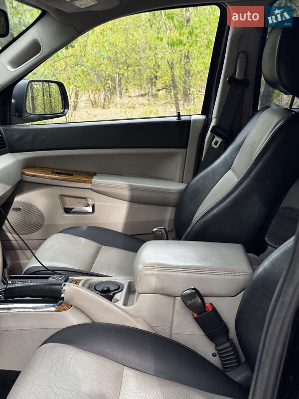 Внедорожник / Кроссовер Jeep Grand Cherokee 2008 в Запорожье