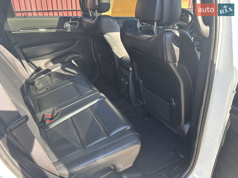 Внедорожник / Кроссовер Jeep Grand Cherokee 2020 в Яготине