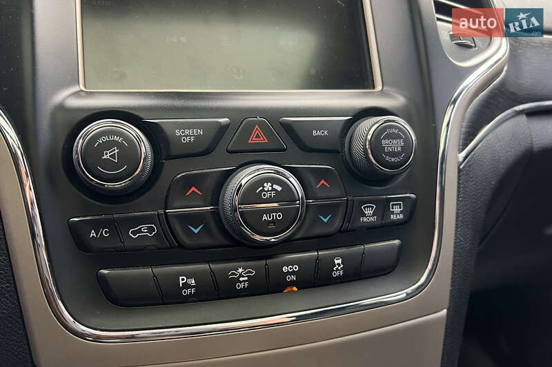 Позашляховик / Кросовер Jeep Grand Cherokee 2014 в Львові