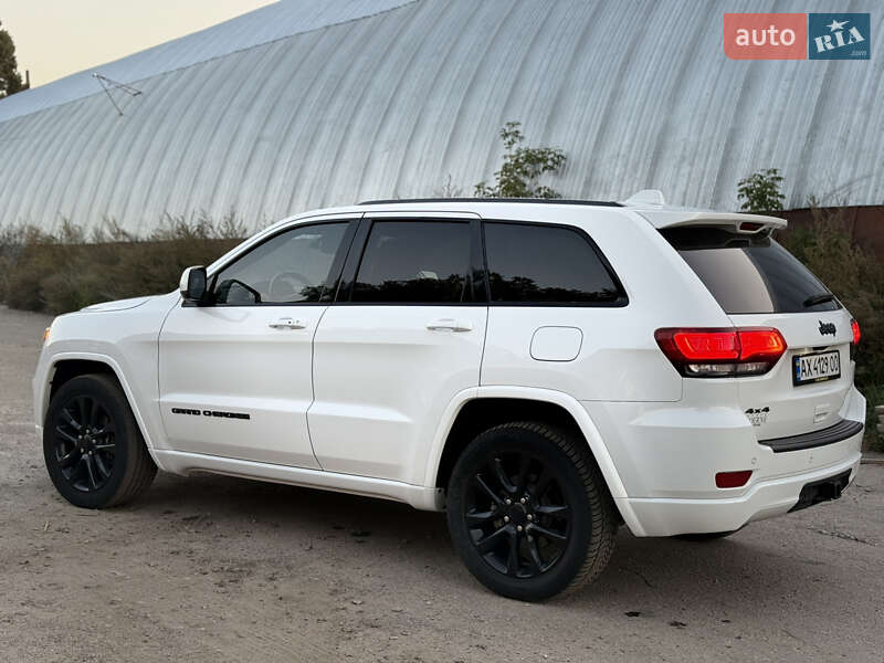 Внедорожник / Кроссовер Jeep Grand Cherokee 2019 в Харькове